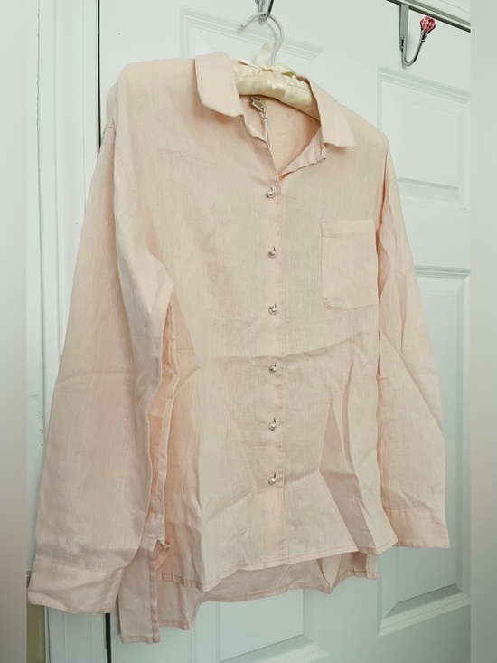 Magaschoni Tops - NWT Magaschoni Pink Linen Button-Up Shirt With White Faux Pearl Buttons
